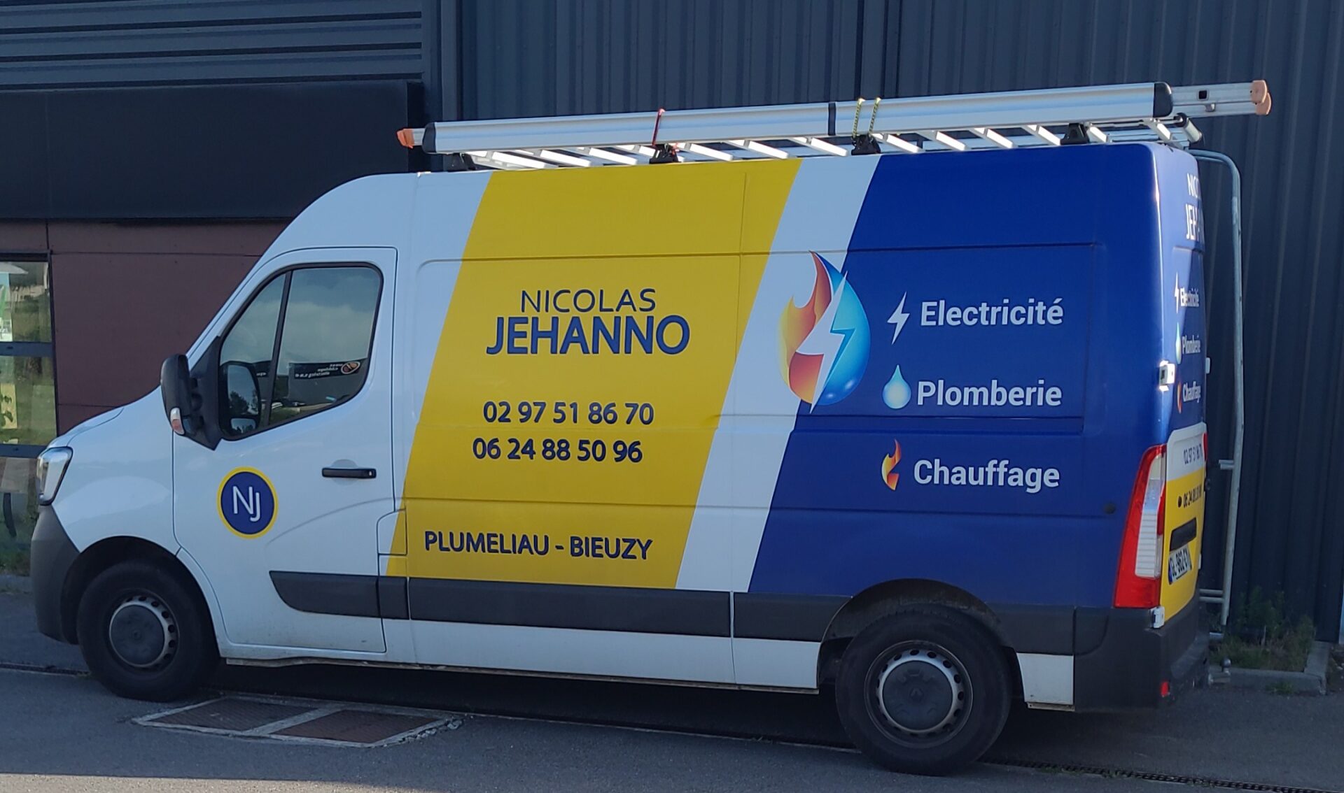 Ets Jehanno Nicolas Renovation Salle De Bain Pontivy IMG Vehicule